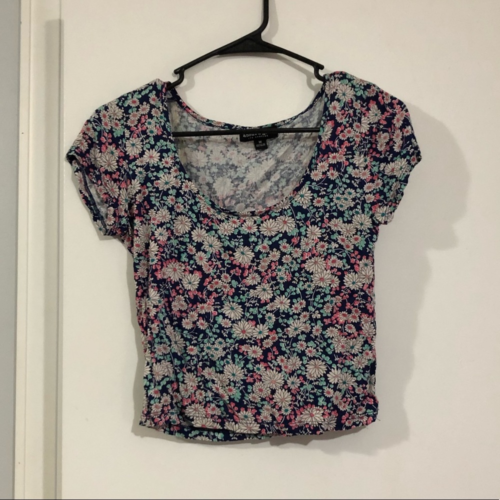 Women’s crop top